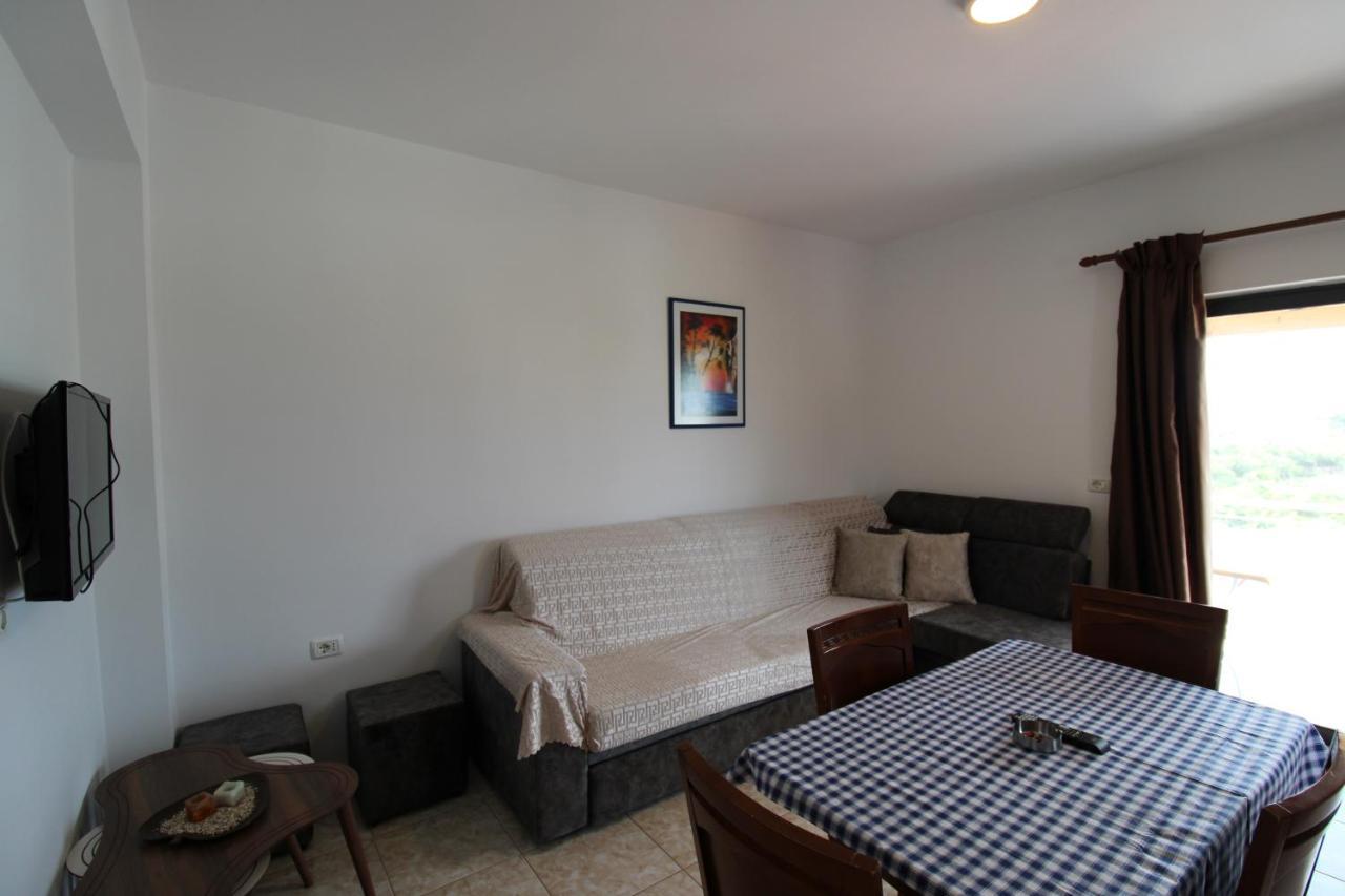 Vila Bilali Apartment Ksamil Exterior photo